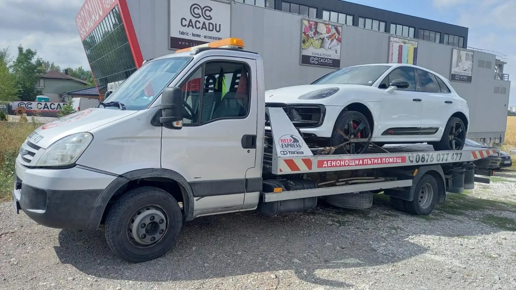 Денонощна Пътна Помощ за Варна на леки и товарни автомобили.